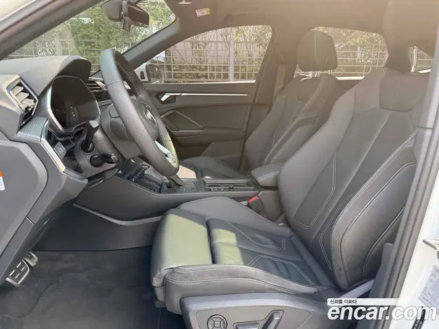 Audi Q3 2020 2.0 автомат (гидро), миниатюра 11 Audi Q3 2020 2.0 автомат (гидро), миниатюра 11