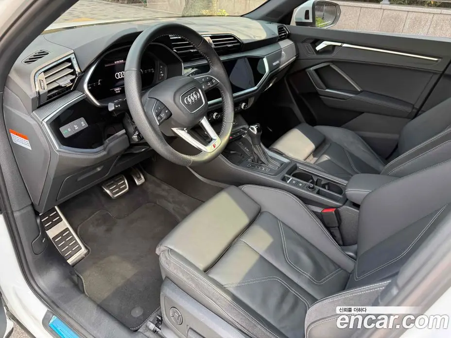 Audi Q3 2020 2.0 автомат (гидро), фото 10 Audi Q3 2020 2.0 автомат (гидро), фото 10