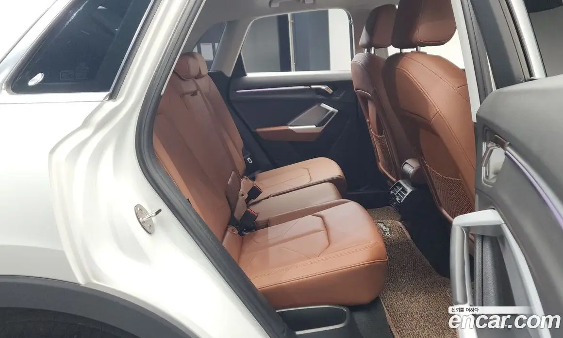 Audi Q3 2025 2.0 автомат (гидро), фото 17
