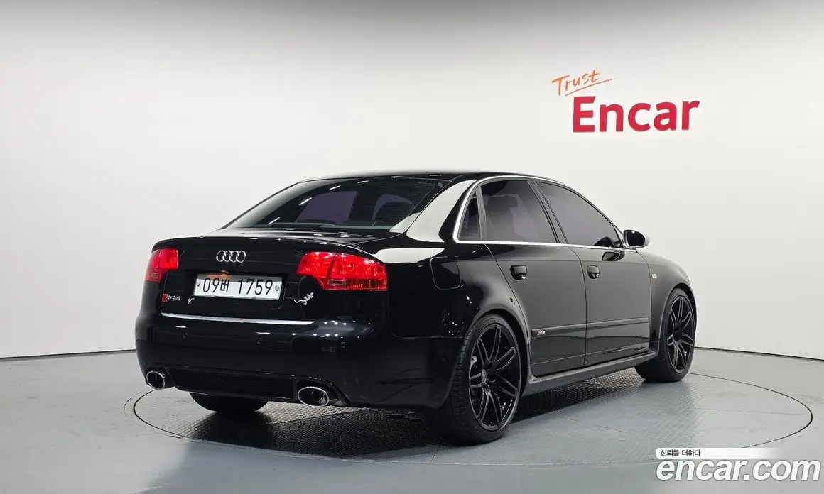 Audi RS4 2006 4.2 механика, фото 2 Audi RS4 2006 4.2 механика, фото 2