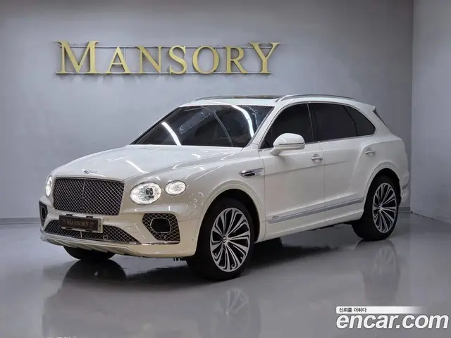 Bentley Bentayga 2023 4.0 автомат (гидро), миниатюра 1 Bentley Bentayga 2023 4.0 автомат (гидро), миниатюра 1