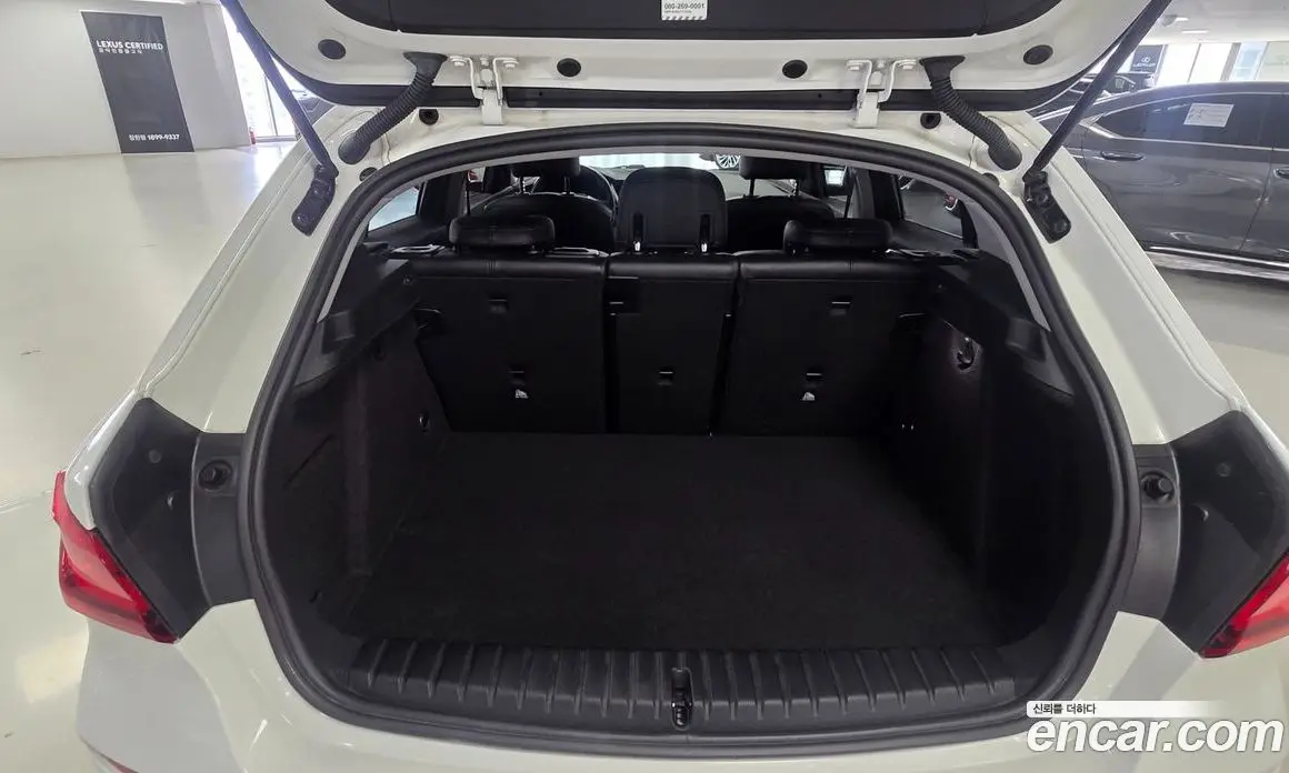 BMW 1 серия 2021 2.0 автомат (гидро), фото 17 BMW 1 серия 2021 2.0 автомат (гидро), фото 17