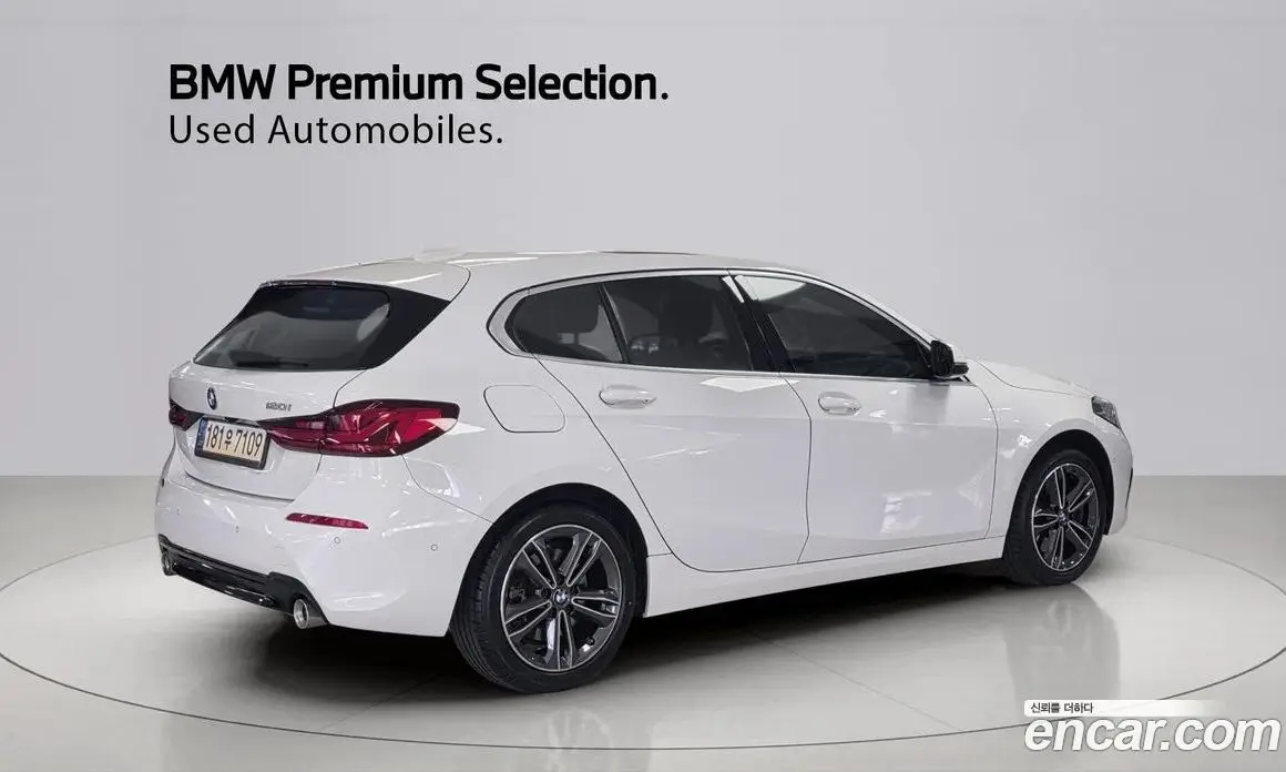 BMW 1 серия 2021 2.0 автомат (гидро), фото 3 BMW 1 серия 2021 2.0 автомат (гидро), фото 3