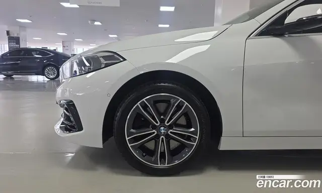 BMW 1 серия 2021 2.0 автомат (гидро), миниатюра 5 BMW 1 серия 2021 2.0 автомат (гидро), миниатюра 5