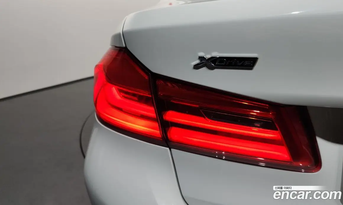 BMW 5 серия 2018 2.0 автомат (гидро), фото 9 BMW 5 серия 2018 2.0 автомат (гидро), фото 9