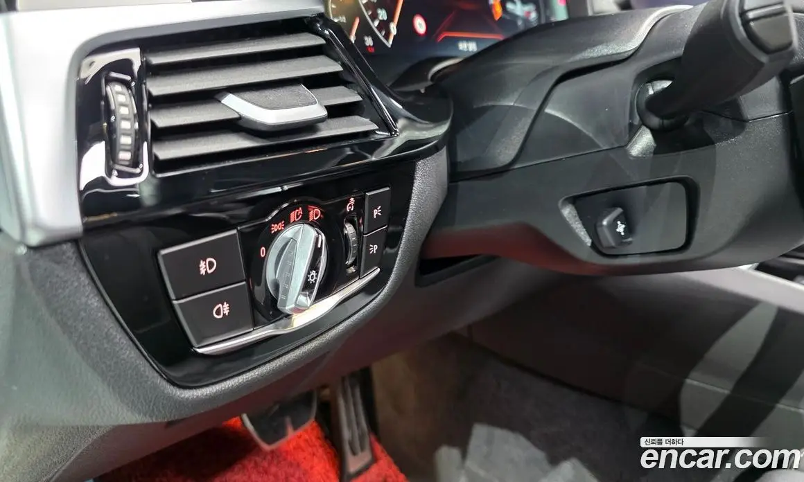 BMW 5 серия 2019 2.0 автомат (гидро), фото 18