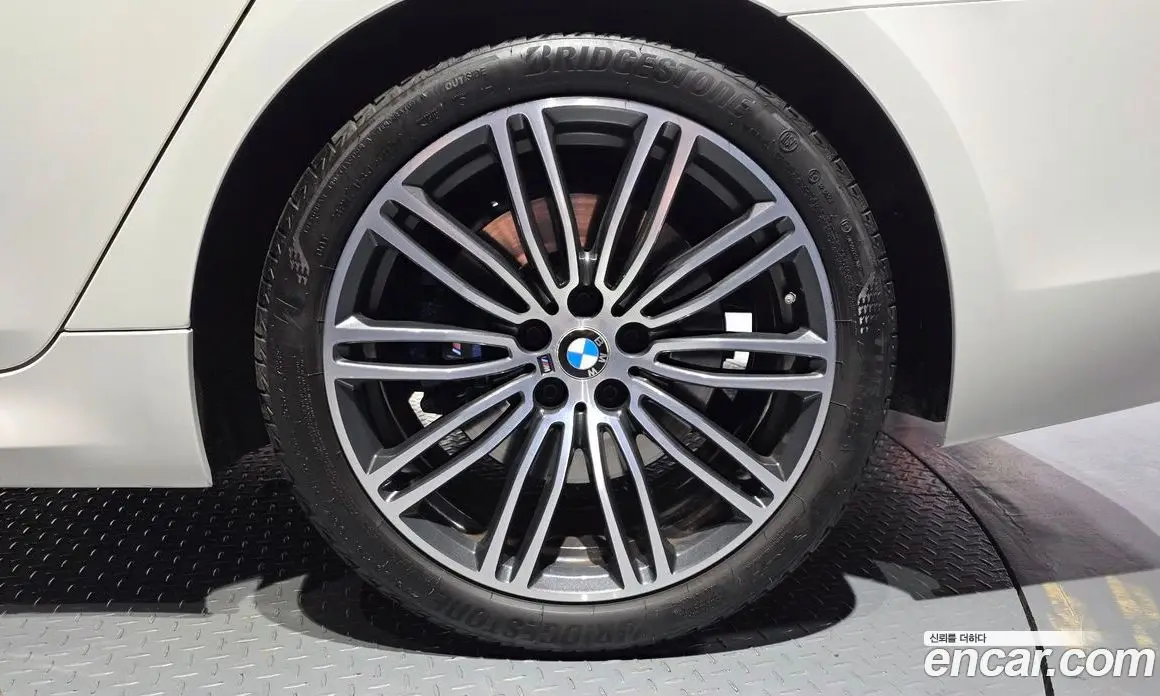 BMW 5 серия 2019 2.0 автомат (гидро), фото 7