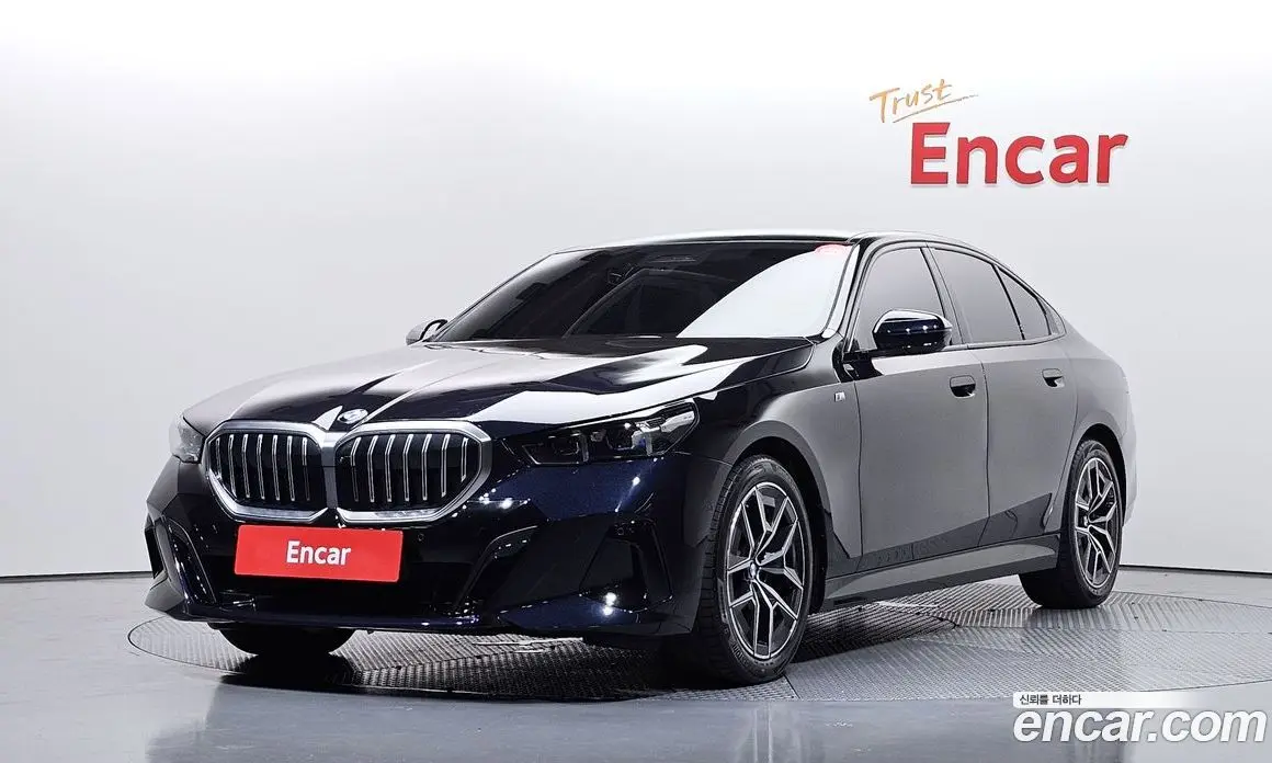 BMW 5 серия 2024 2.0 автомат (гидро), фото 1 BMW 5 серия 2024 2.0 автомат (гидро), фото 1