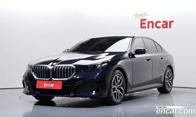 BMW 5 серия, 2024, 16 215 км