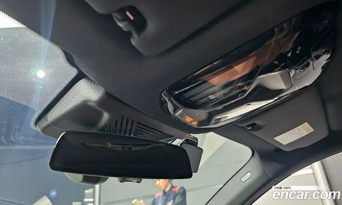 BMW 5 серия 2025 2.0 автомат (гидро), фото 25