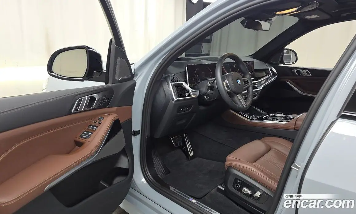 BMW X5 2025 3.0 автомат (гидро), фото 13