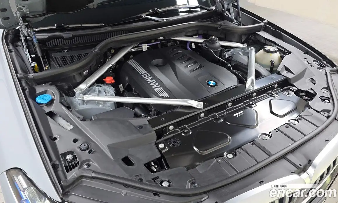 BMW X5 2025 3.0 автомат (гидро), фото 6