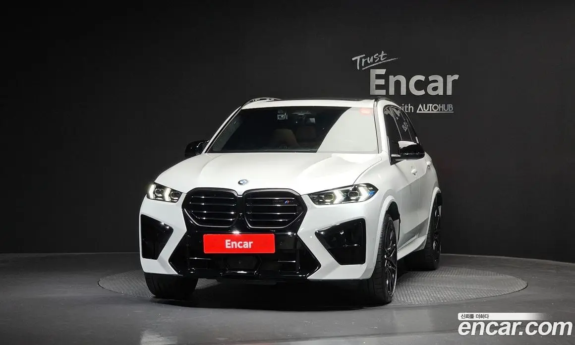 BMW X5M 2025 4.4 автомат (гидро), фото 3 BMW X5M 2025 4.4 автомат (гидро), фото 3