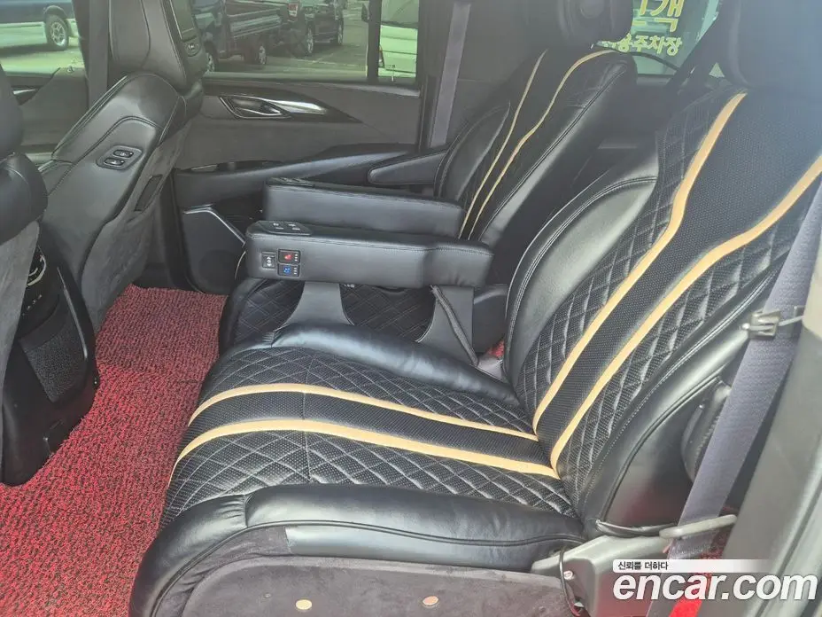 Cadillac Escalade 2017 6.2 автомат (гидро), фото 7 Cadillac Escalade 2017 6.2 автомат (гидро), фото 7