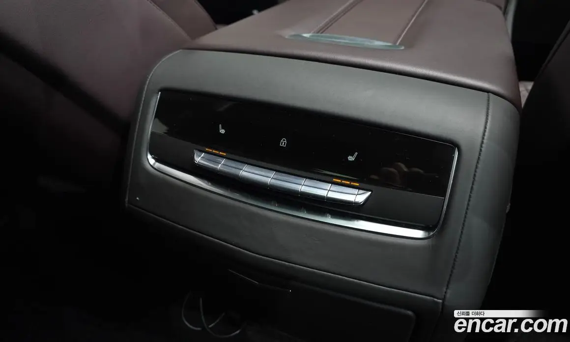 Cadillac Escalade 2023 6.2 автомат (гидро), фото 18 Cadillac Escalade 2023 6.2 автомат (гидро), фото 18