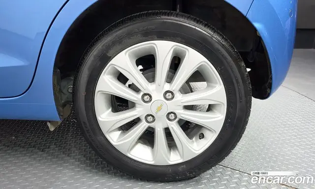 Chevrolet Spark 2016 1.0 автомат (гидро), миниатюра 7