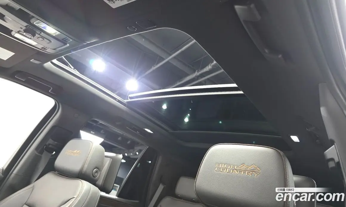 Chevrolet Tahoe 2023 6.2 автомат (гидро), фото 19