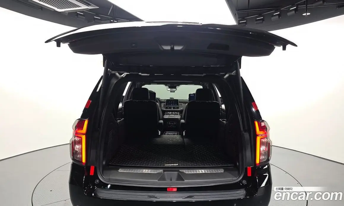 Chevrolet Tahoe 2023 6.2 автомат (гидро), фото 20