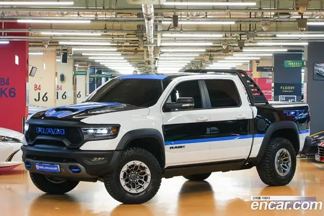Dodge Ram Pick Up 2022 6.2 автомат (гидро), миниатюра 1 Dodge Ram Pick Up 2022 6.2 автомат (гидро), миниатюра 1