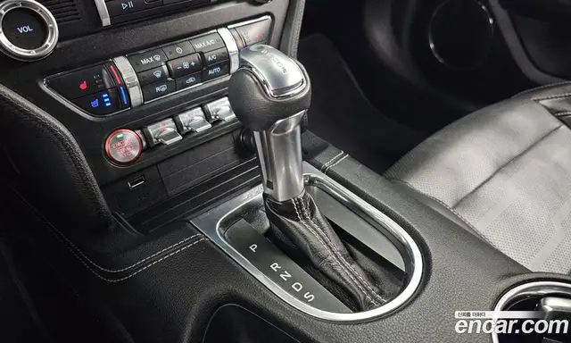 Ford Mustang 2019 5.0 автомат (гидро), миниатюра 12