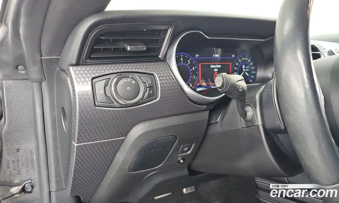 Ford Mustang 2019 5.0 автомат (гидро), фото 28 Ford Mustang 2019 5.0 автомат (гидро), фото 28