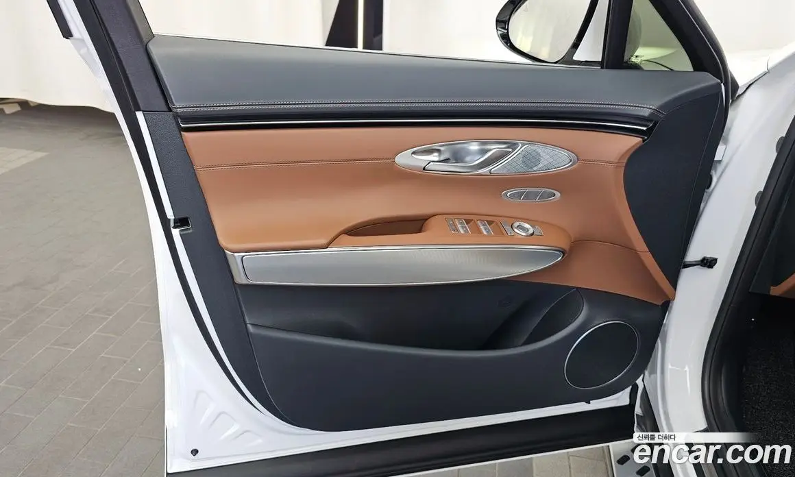 Genesis GV70 2021 2.5 автомат (гидро), фото 14