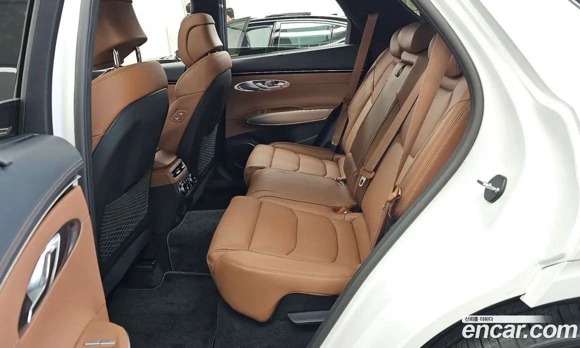 Genesis GV70 2021 2.5 автомат (гидро), фото 16