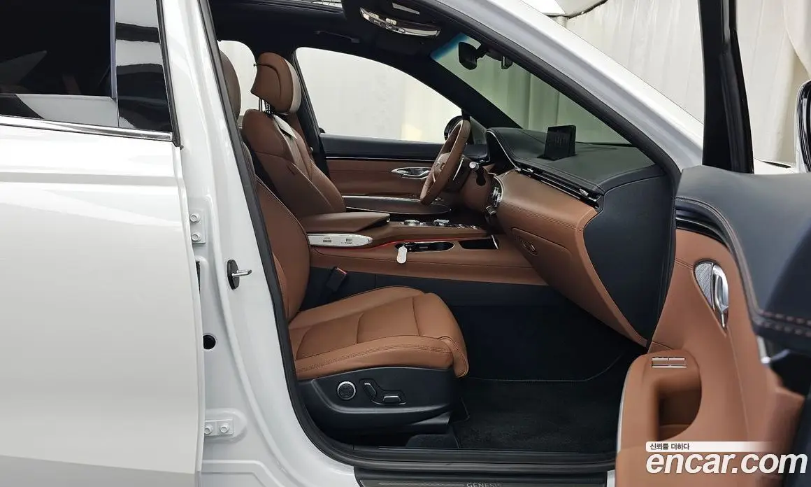 Genesis GV70 2021 2.5 автомат (гидро), фото 17