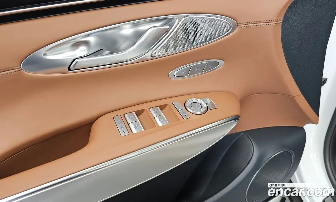 Genesis GV70 2021 2.5 автомат (гидро), фото 30
