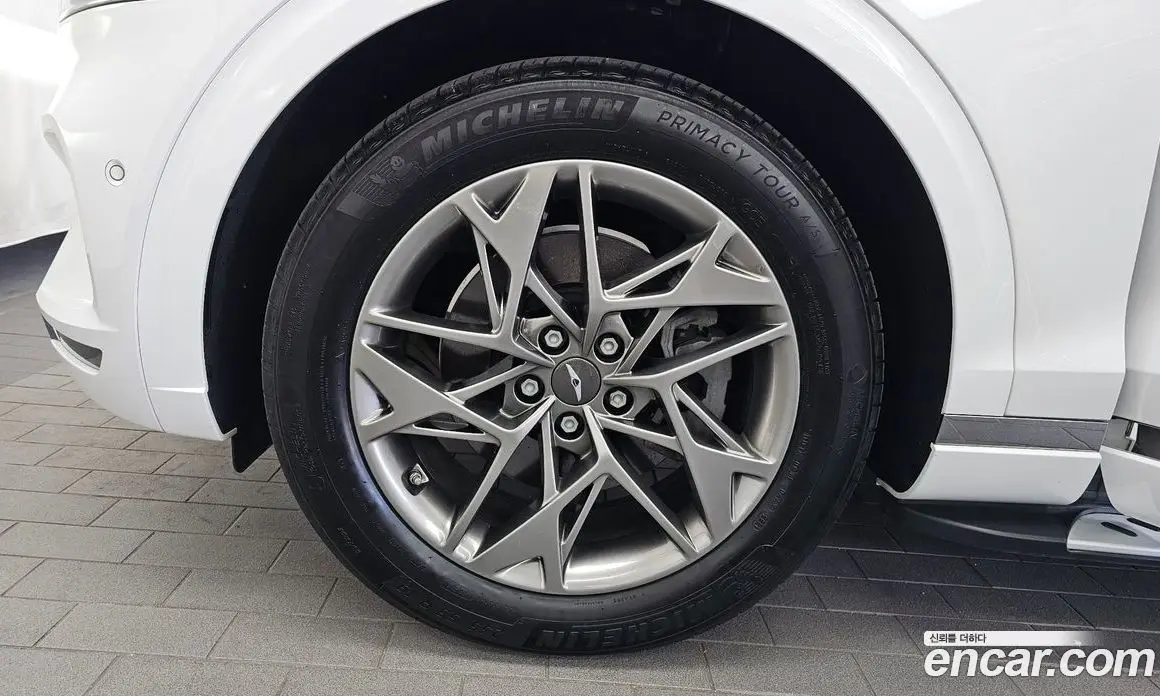Genesis GV70 2021 2.5 автомат (гидро), фото 5