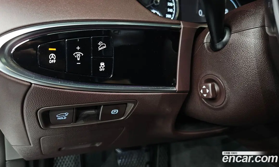 Genesis GV70 2022 3.5 автомат (гидро), фото 29 Genesis GV70 2022 3.5 автомат (гидро), фото 29