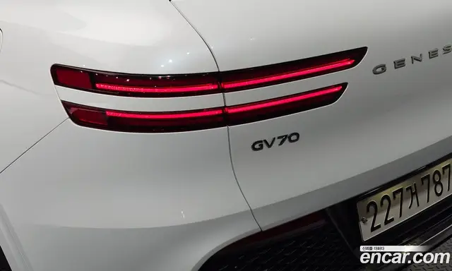 Genesis GV70 2022 3.5 автомат (гидро), миниатюра 9 Genesis GV70 2022 3.5 автомат (гидро), миниатюра 9