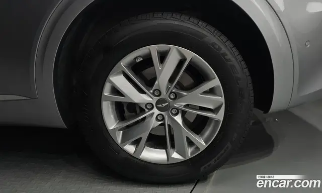 Genesis GV70 2023 2.5 автомат (гидро), миниатюра 7 Genesis GV70 2023 2.5 автомат (гидро), миниатюра 7