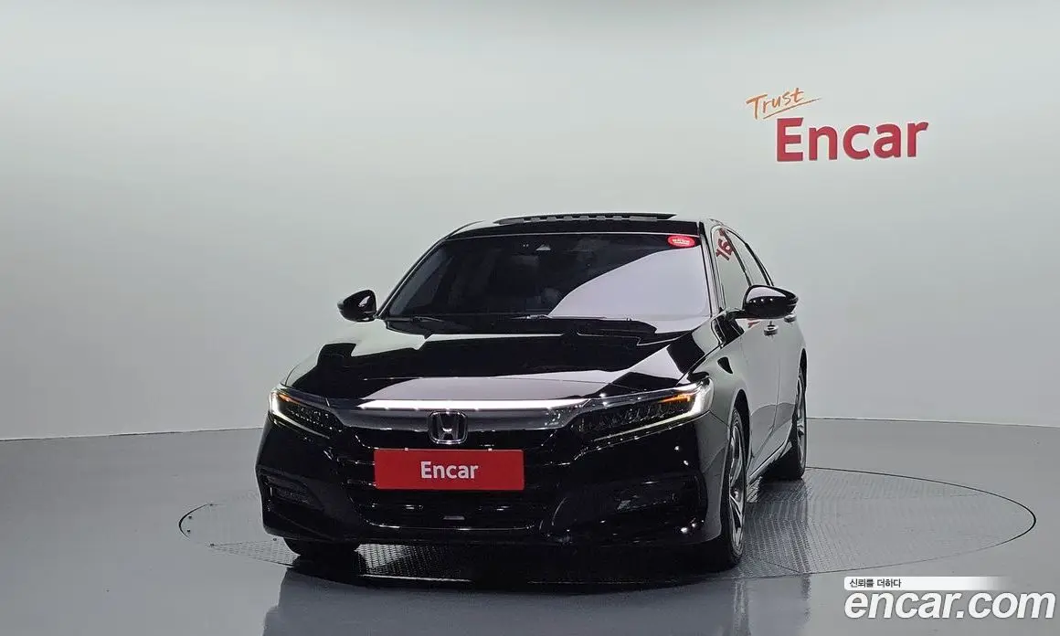 Honda Accord 2019 1.5 автомат (гидро), фото 3 Honda Accord 2019 1.5 автомат (гидро), фото 3