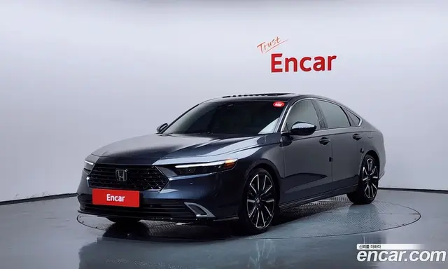 Honda Accord 2023 2.0 автомат (гидро), миниатюра 1 Honda Accord 2023 2.0 автомат (гидро), миниатюра 1