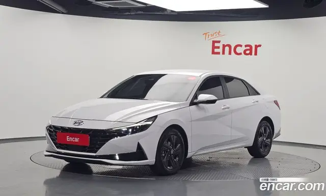 Hyundai Avante 2022 1.6 автомат (гидро), миниатюра 1