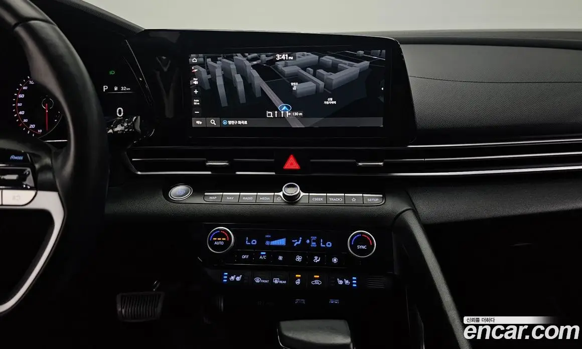 Hyundai Avante 2022 1.6 автомат (гидро), фото 19