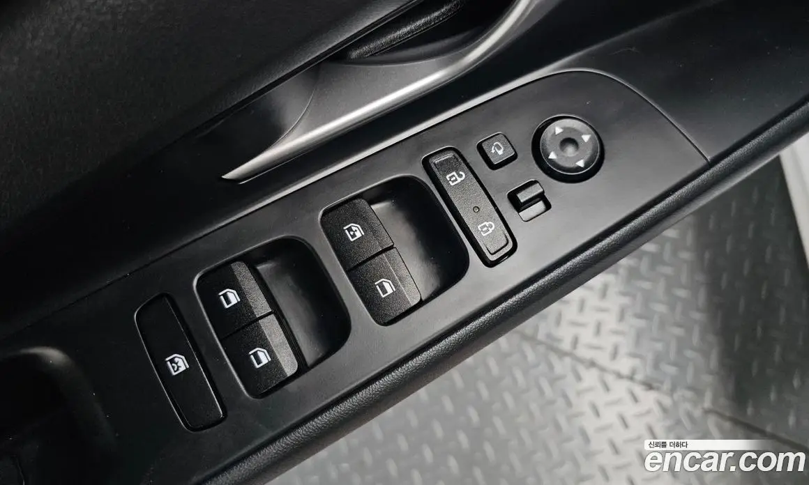 Hyundai Avante 2022 1.6 автомат (гидро), фото 28