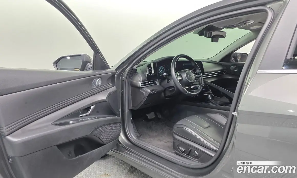 Hyundai Avante 2022 1.6 автомат (гидро), фото 17 Hyundai Avante 2022 1.6 автомат (гидро), фото 17