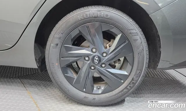 Hyundai Avante 2022 1.6 автомат (гидро), миниатюра 7 Hyundai Avante 2022 1.6 автомат (гидро), миниатюра 7