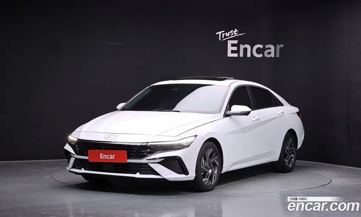 Hyundai Avante 2024 1.6 автомат (гидро), фото 1 Hyundai Avante 2024 1.6 автомат (гидро), фото 1
