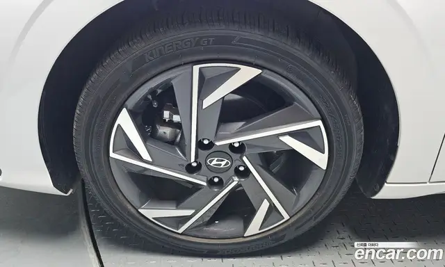 Hyundai Avante 2024 1.6 автомат (гидро), миниатюра 5 Hyundai Avante 2024 1.6 автомат (гидро), миниатюра 5