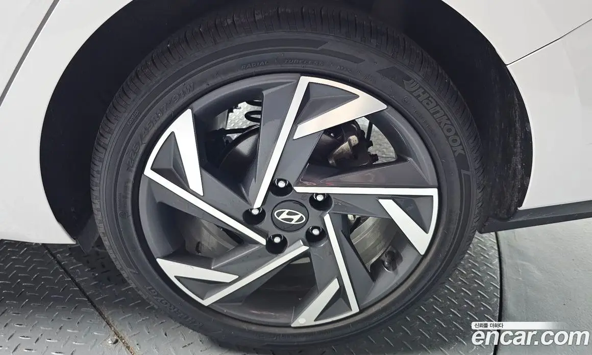 Hyundai Avante 2024 1.6 автомат (гидро), фото 7 Hyundai Avante 2024 1.6 автомат (гидро), фото 7