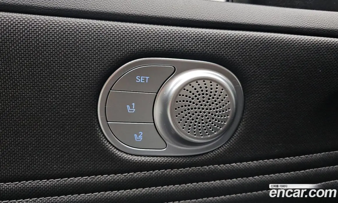 Hyundai Avante 2024 1.6 автомат (гидро), фото 31
