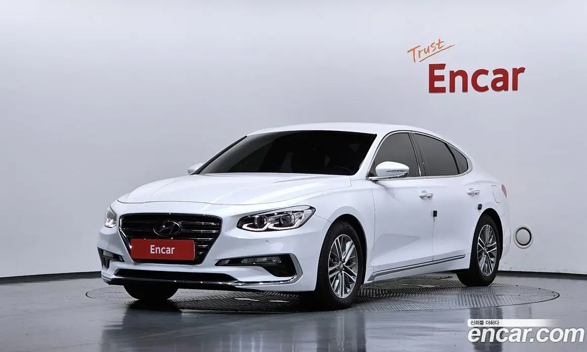 Hyundai Grandeur 2018 2.4 автомат (гидро), фото 1 Hyundai Grandeur 2018 2.4 автомат (гидро), фото 1