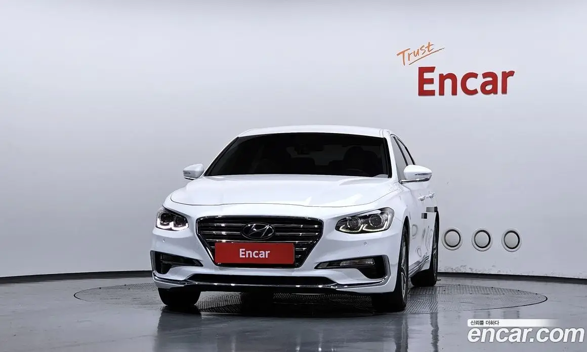 Hyundai Grandeur 2018 2.4 автомат (гидро), фото 3 Hyundai Grandeur 2018 2.4 автомат (гидро), фото 3