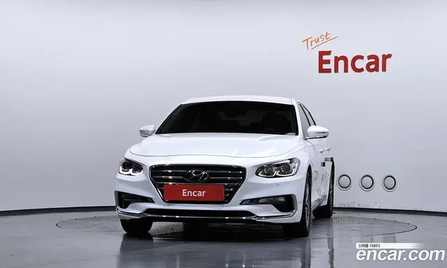 Hyundai Grandeur 2018 2.4 автомат (гидро), миниатюра 3 Hyundai Grandeur 2018 2.4 автомат (гидро), миниатюра 3