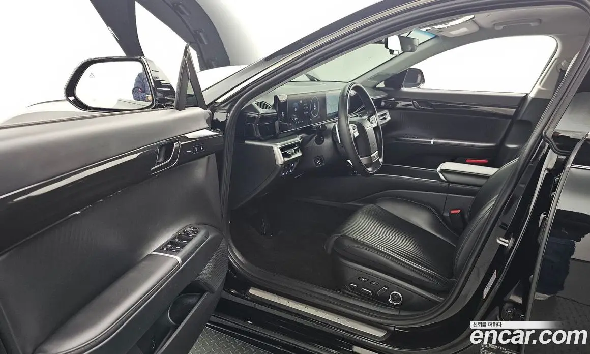 Hyundai Grandeur 2023 1.6 автомат (гидро), фото 11