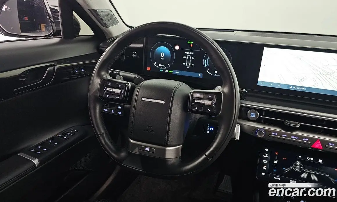 Hyundai Grandeur 2023 1.6 автомат (гидро), фото 13