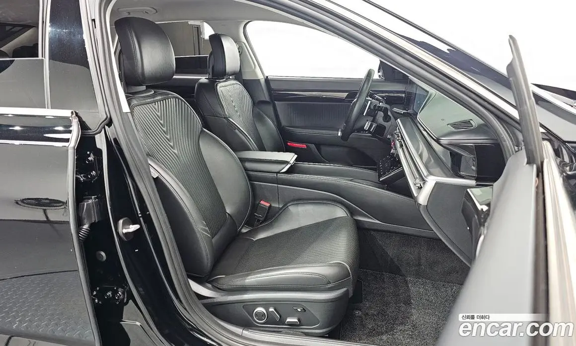 Hyundai Grandeur 2023 1.6 автомат (гидро), фото 10